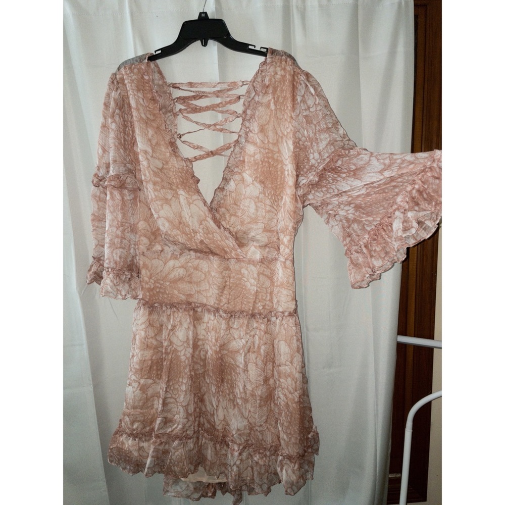 Dress blush pink and white from fashion nova, plus size 3x